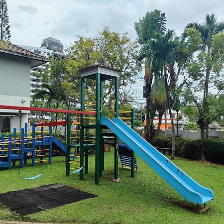 Melaka Gx Homestay Resort Pool View M0702 With Netflix, Tvbox And Games Exterior photo